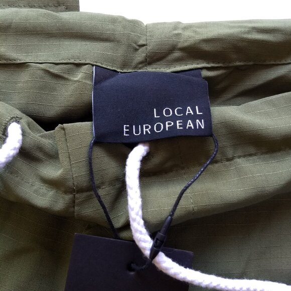 Local European Olive Green Oversized Rip Stop Pants New NWT 100% Polyester XS/S - Picture 5 of 14